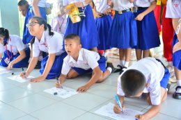 English Camp at Si Songkhram, P1-3